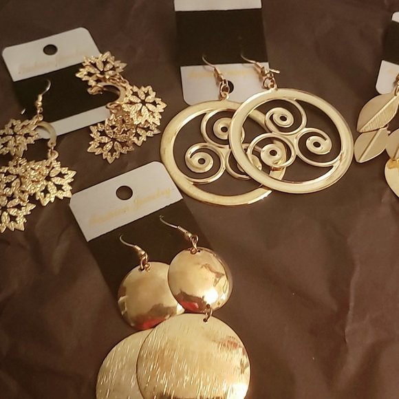 Jewelry - Golden Hoop Earring - 4 for $6